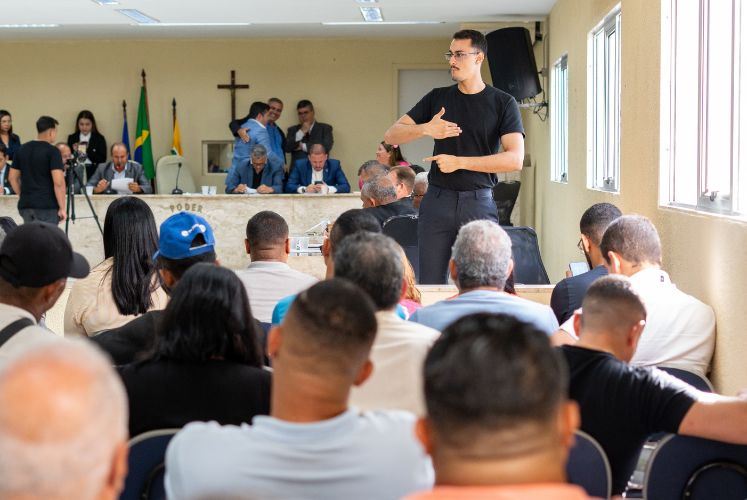 Contas de Anderson Ferreira são aprovadas pela Câmara de Jaboatão