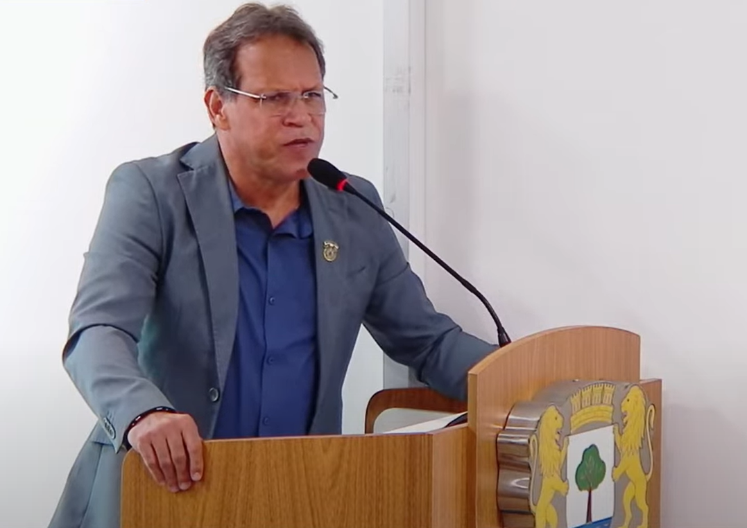 Atraso de salários na saúde de Jaboatão: Vereador denuncia crise